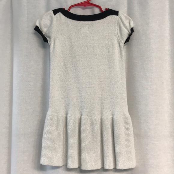 Girls size 4/5 dress - Picture 3 of 4